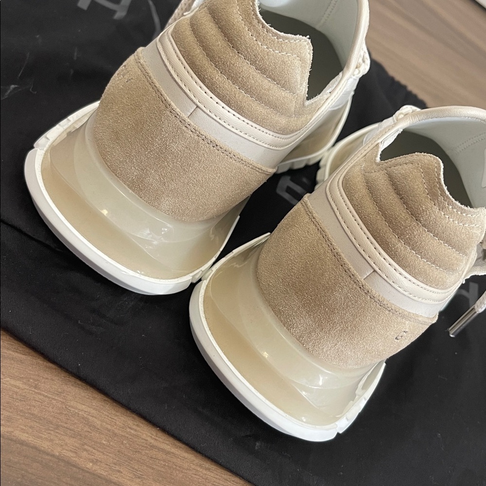 Givenchy Women’s Spectre Zip Sneaker 9.5 NWT - Picture 11 of 13